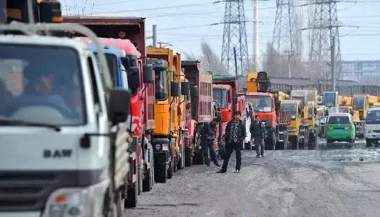 媒體曝光! 道路運輸從業資格證考試存黑幕, 貨運安全不容忽視