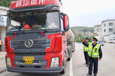 博山區人民政府 部門動態 護航在行動|區交通運輸局:集中治理道路運輸市場保“五一”